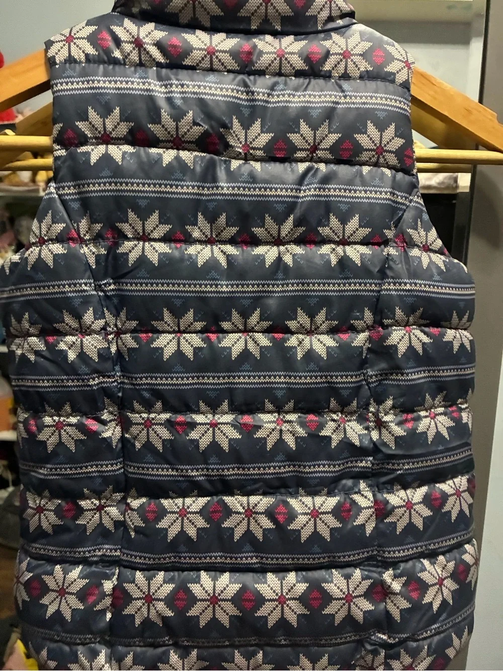 Old Navy Navy Quilted Girls' Puffer Vest with Pink & Cream Snowflake Print